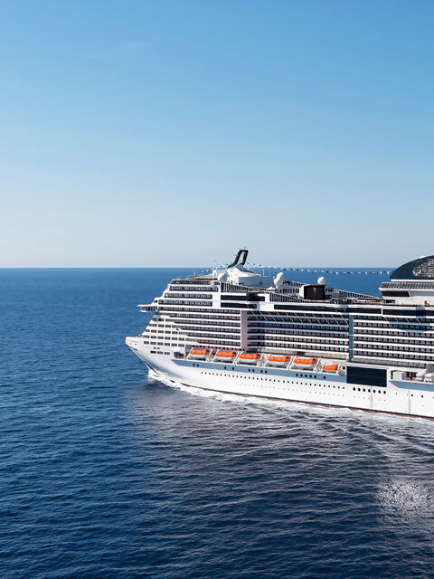 Start Your Summer with a Cruise On the Horizon